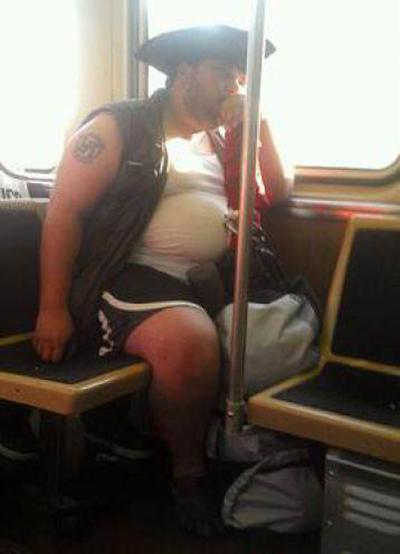 Странные пассажиры общественного транспорта. Часть 2