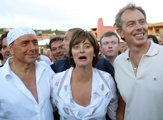 Взлеты и падения Сильвио Берлускони глазами папарацци