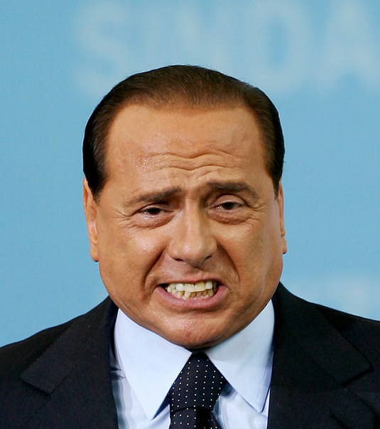 Взлеты и падения Сильвио Берлускони глазами папарацци