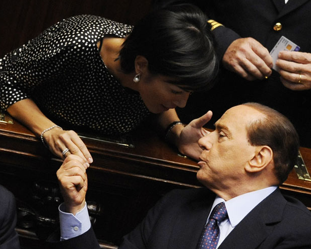 Взлеты и падения Сильвио Берлускони глазами папарацци