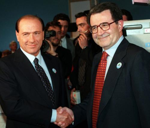 Взлеты и падения Сильвио Берлускони глазами папарацци