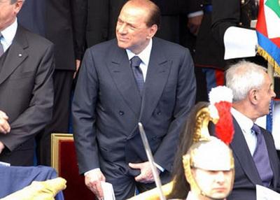 Взлеты и падения Сильвио Берлускони глазами папарацци