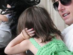 Сури Круз не слушает папу ?