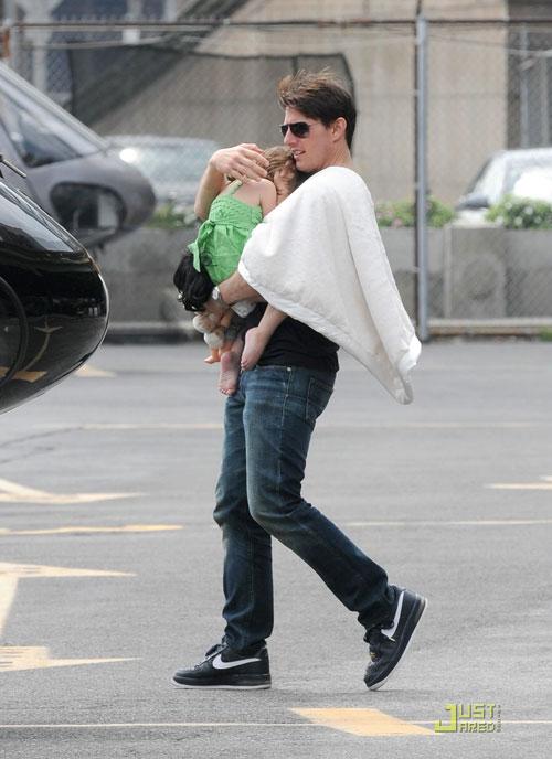 Сури Круз не слушает папу ?