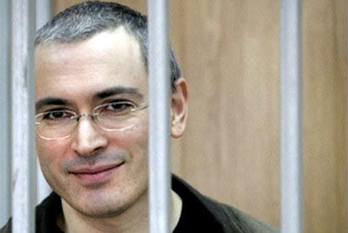 Физиогномисты: что можно сказать о знаменитостях по их лицу