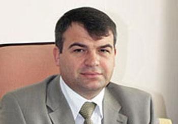 Физиогномисты: что можно сказать о знаменитостях по их лицу