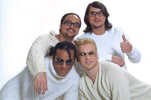 Участники молодежных групп из 90-х и нулевых: что с ними сейчас?