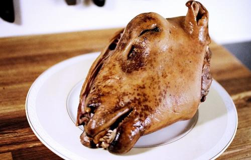 Экзотические деликатесы, которые сложно съесть не зажмурившись