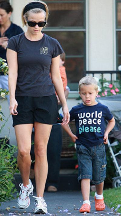 Дети знаменитостей страдают от строгости родителей