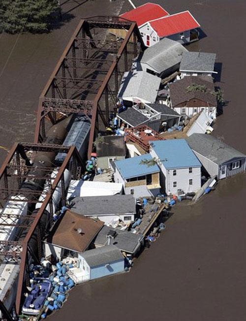 Самые нашумевшие кадры 2008 года