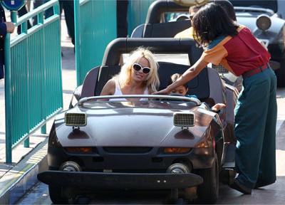 Звезды на аттракционах