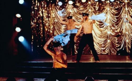 Стриптизу исполнилось 120 лет: лучшие кадры мирового кино