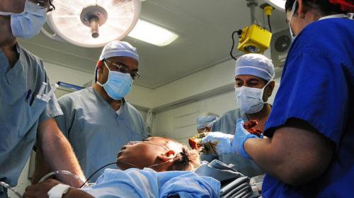 9 современных ученых, ставящих необычные эксперименты