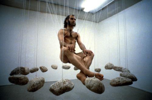 9 современных ученых, ставящих необычные эксперименты