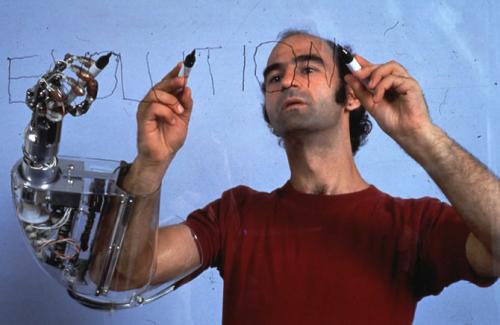 9 современных ученых, ставящих необычные эксперименты