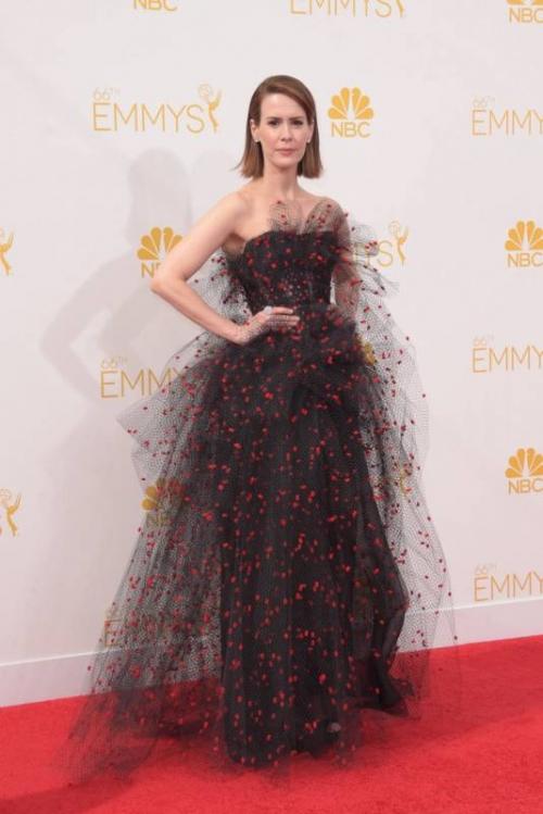 Самые нелепые и безвкусные наряды звезд Голливуда