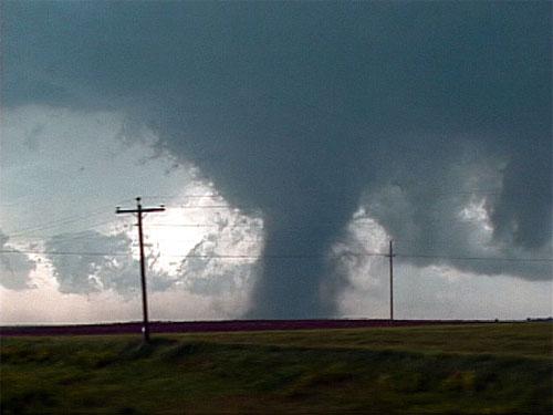 Охота за ураганом: лицом к лицу с торнадо