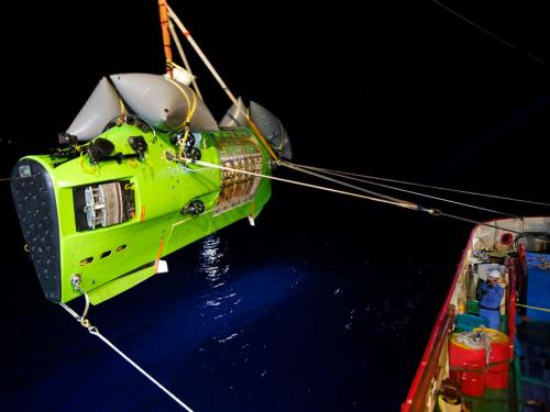 Погружение в Марианскую впадину Джеймса Кэмерона: как это было