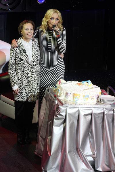 Кристина Орбакайте презентовала весну