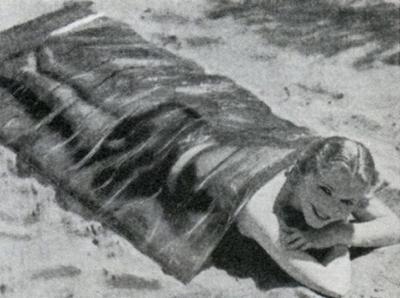 Целлофановое одеяло для здорового загара (1932)