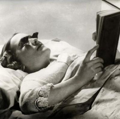 Очки для чтения лежа (Великобритания, 1936)