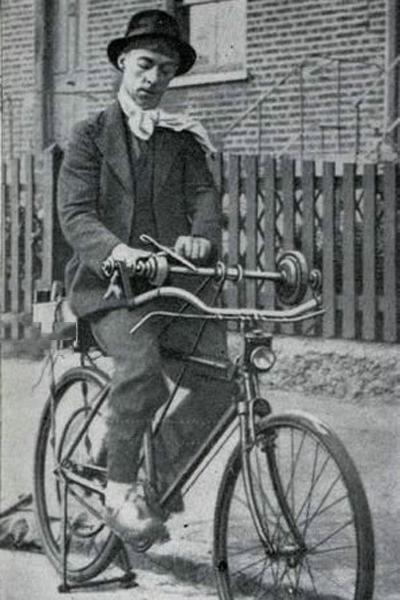 Велосипед для точки ножей (Великобритания, 1940)