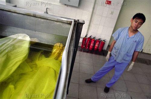 Экспонаты для выставок мумий Гюнтера фон Хаггенса делают в Китае