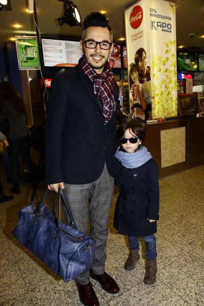 Парфенов пришел на премьеру с… собакой