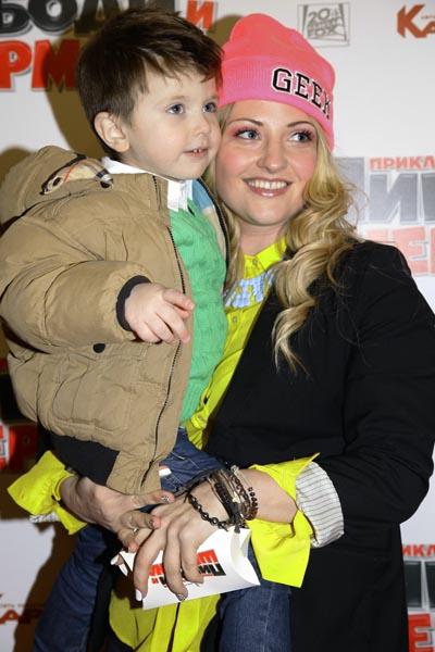 Парфенов пришел на премьеру с… собакой