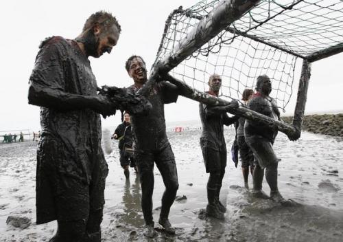 В Германии прошли "грязные Олимпийские игры"
