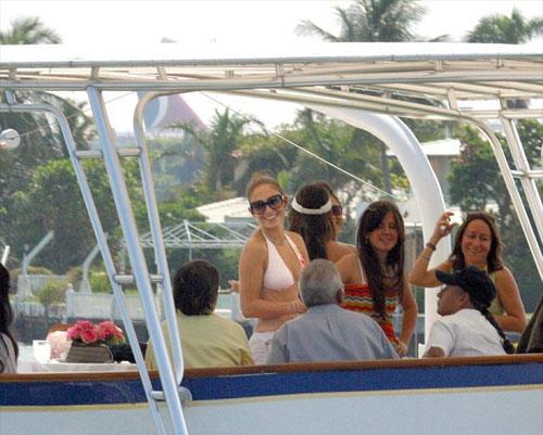 Дженифер Лопес беременна?