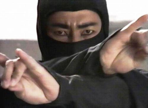 Каратисты из видеосалонов. Что стало со звездами боевиков 80-х