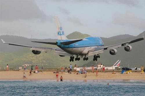 Самое экстремальное место для любителей авиации