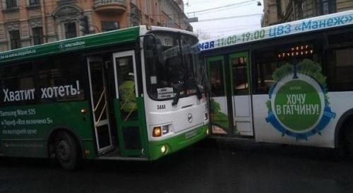 (Не)удачные совпадения в наружной рекламе