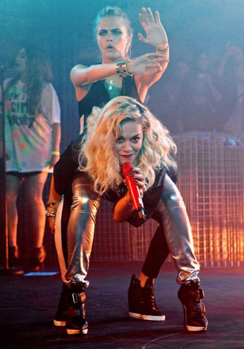 "Плохие девочки" шоу-бизнеса и их громкие выходки