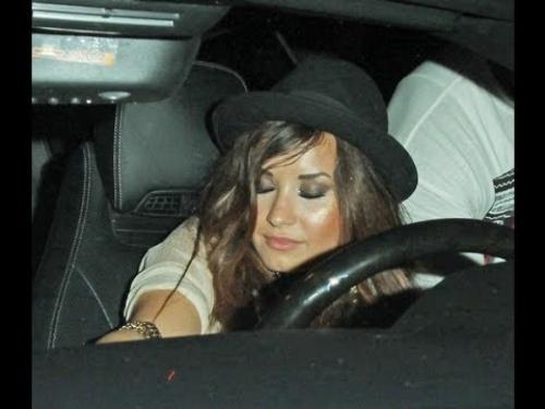 "Плохие девочки" шоу-бизнеса и их громкие выходки