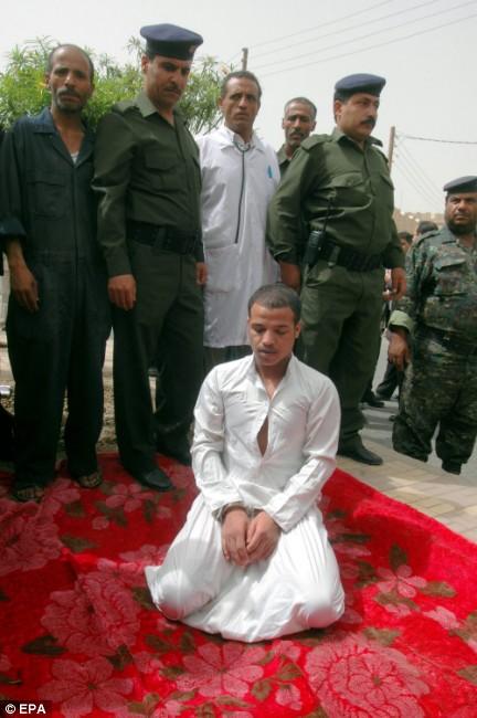 Журналисты засняли казнь педофила в Йемене