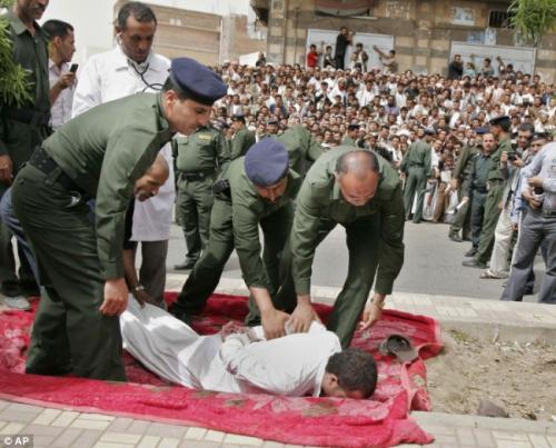 Журналисты засняли казнь педофила в Йемене