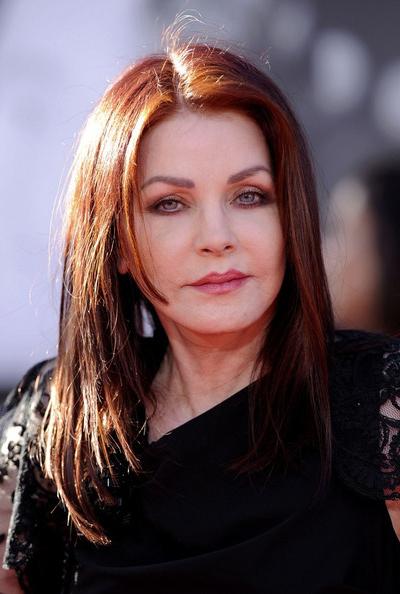 Звездные губы: Настоящие или «прокачанные»?