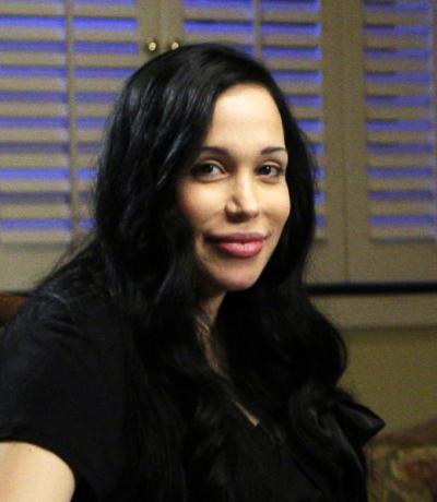 Звездные губы: Настоящие или «прокачанные»?