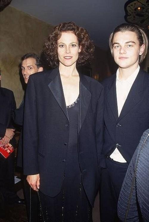 Леонардо Ди Каприо с «коллегами по цеху»