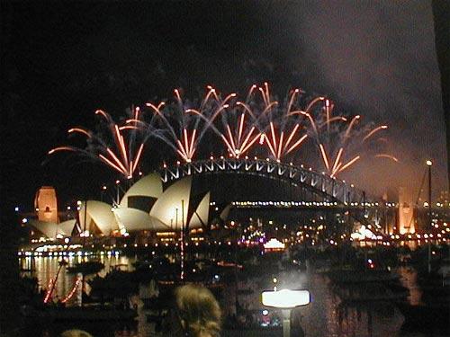 Мост в Сиднее влечёт самоубийц