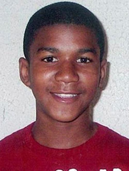 Знаменитости, которых воспитывали приемные родители