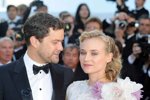 Звездные пары, которые не спешили заключать брак