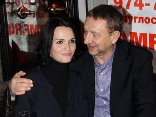 Звездные пары, которые не спешили заключать брак