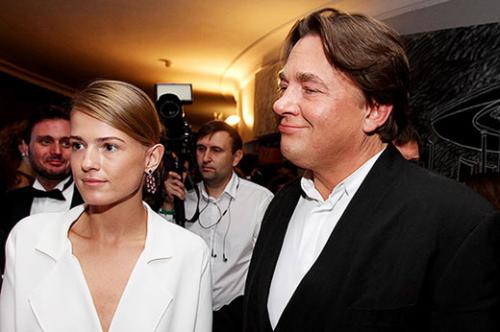 Звездные пары, которые не спешили заключать брак