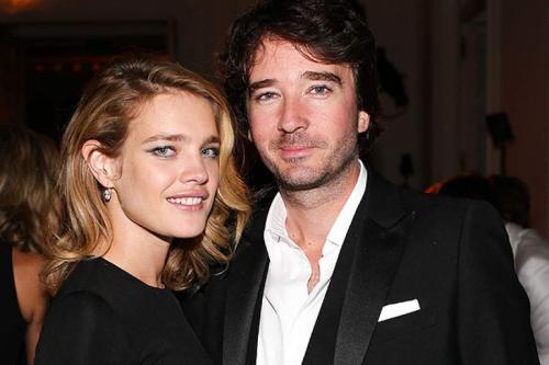 Звездные пары, которые не спешили заключать брак