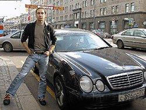 На чём ездят известные люди