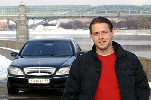 На чём ездят известные люди