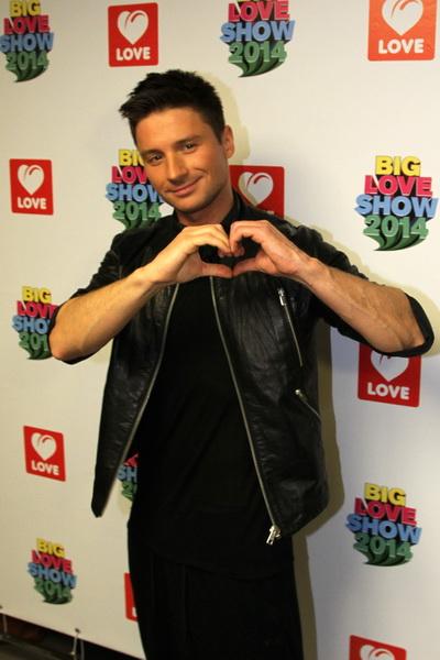 Экс-солистка "T.a.T.u" Юля Волкова представила своих детей